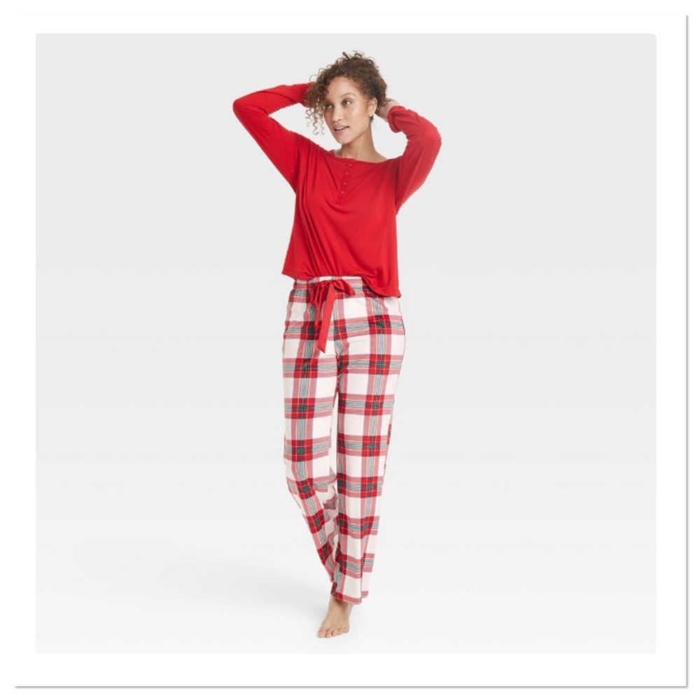 Women’s Henley Gift Pajama Set Stars Above